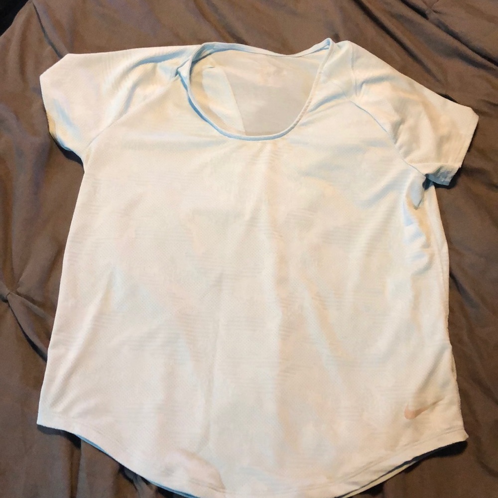 Nike dri-fit top
